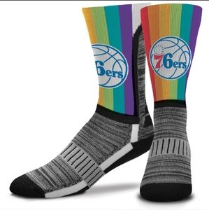 NWT For Bare Feet Philadelphia 76ers V-Curve Rainbow Crew Socks LG